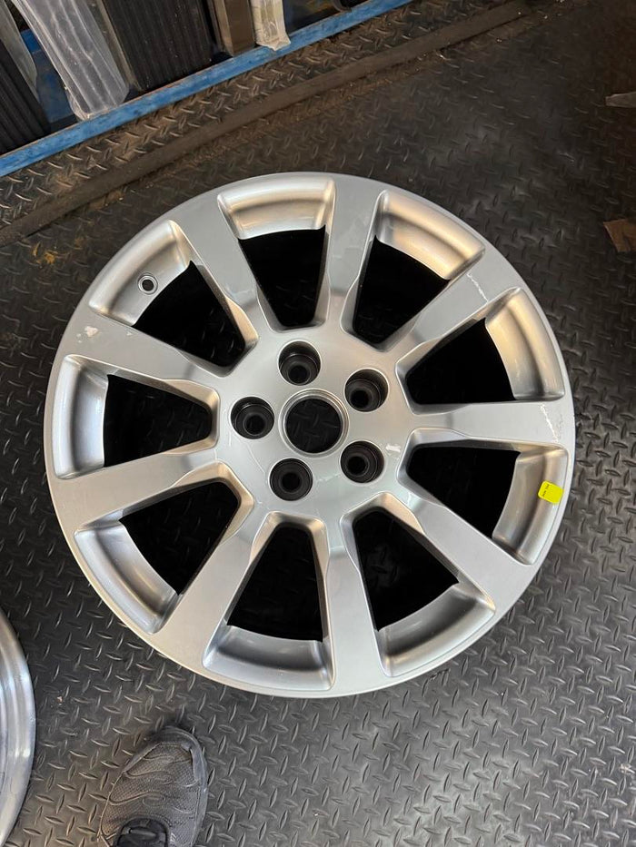 09597874 | 08-09 CADILLAC CTS OEM 18x8.5 inch FSK 9 spoke OPT P75 RIM ORIGINAL FACTORY ALLOY