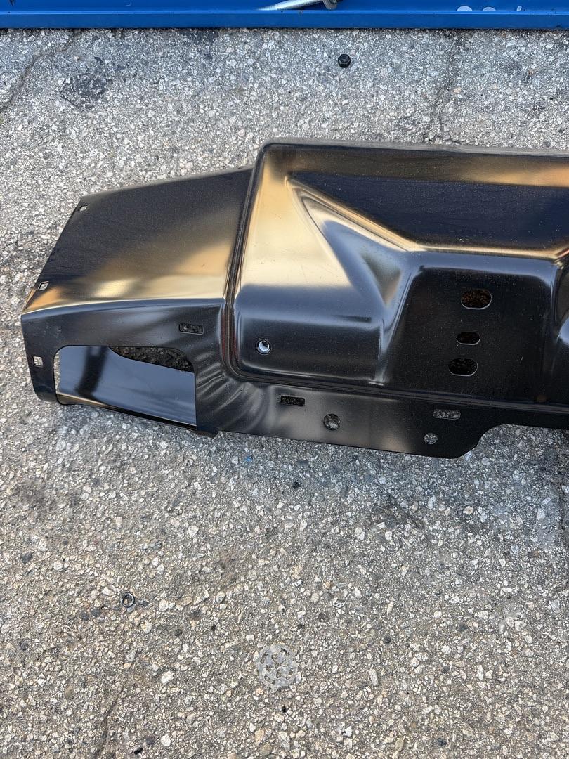 19178228 | 06-09 Hummer H2 rear bumper assembly oem part