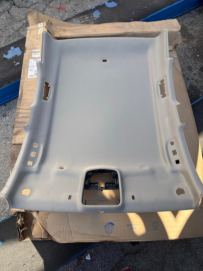 84253003 | 2013-2018 Cadillac ATS Sedan top headliner no sun roof