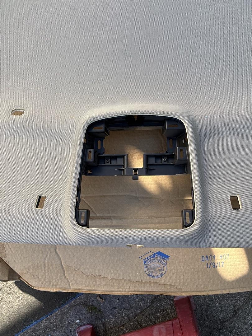 84253003 | 2013-2018 Cadillac ATS Sedan top headliner no sun roof