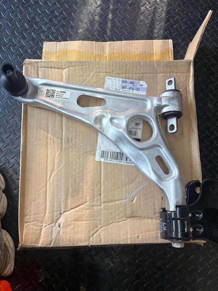 95433800 | 2017-2023 chevy bolt EV / EUV electric Front Driver Side Lower Control Arm