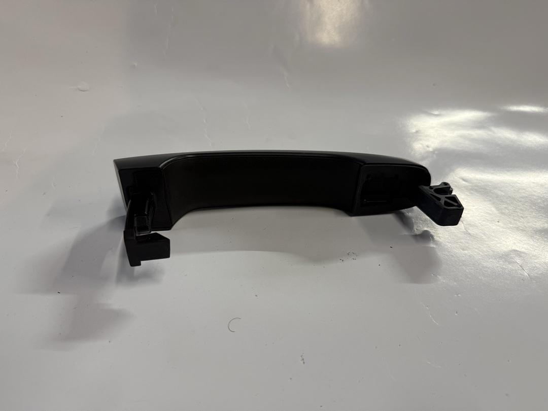 22867552 | 08-12 Chevrolet Malibu 2010-2017 Equinox GMC Terrain Primed Side Exterior Door Handle