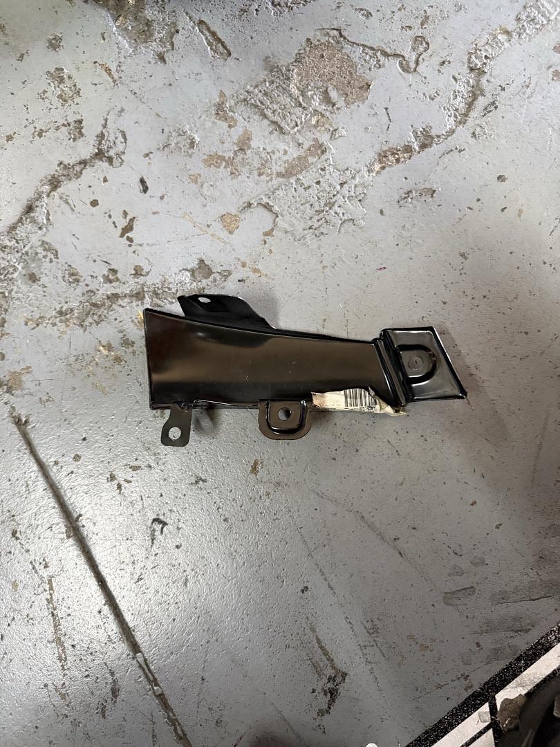 96861009 | GM Rear Right Quarter Panel Filler Captiva Sport 12-15 Vue 08-10