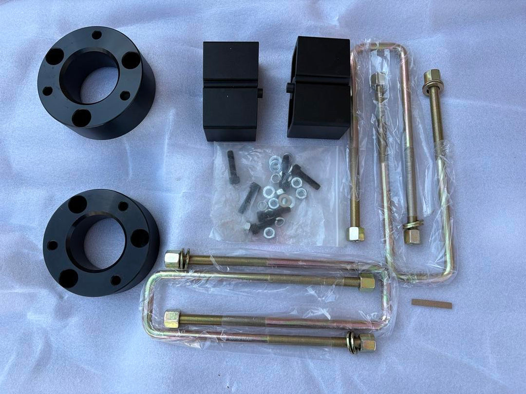 99-24 Chevy Silverado 1500 / GMC Sierra 1500  3” Front / 2” Rear Full Suspension Leveling Kit with Front Strut Spacers