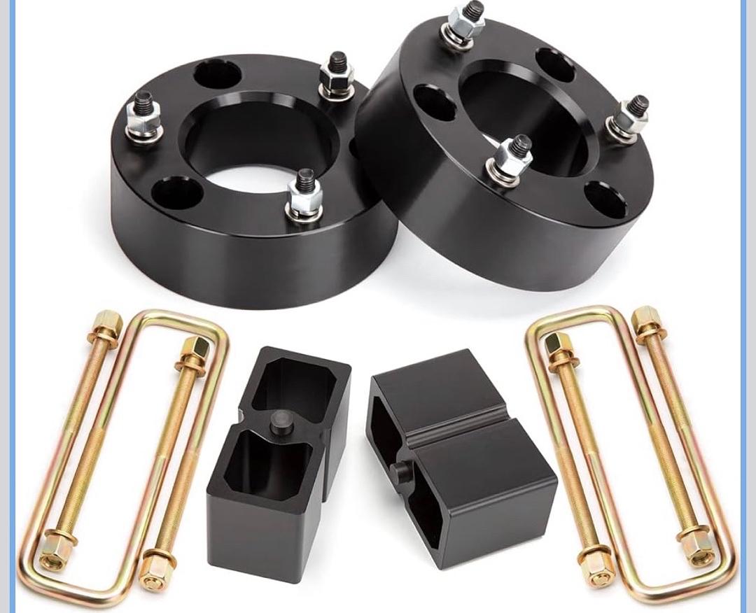 99-24 Chevy Silverado 1500 / GMC Sierra 1500  3” Front / 2” Rear Full Suspension Leveling Kit with Front Strut Spacers and Block U-Bolt Set