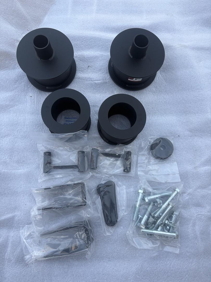 3" Front and Rear Leveling Lift Kit Coil Spring Spacers w/Shock Extension Bracket Compatible with 07-17 Wrangler / 18 Wrangler JK, J2-LK-JK-FR-001-BK