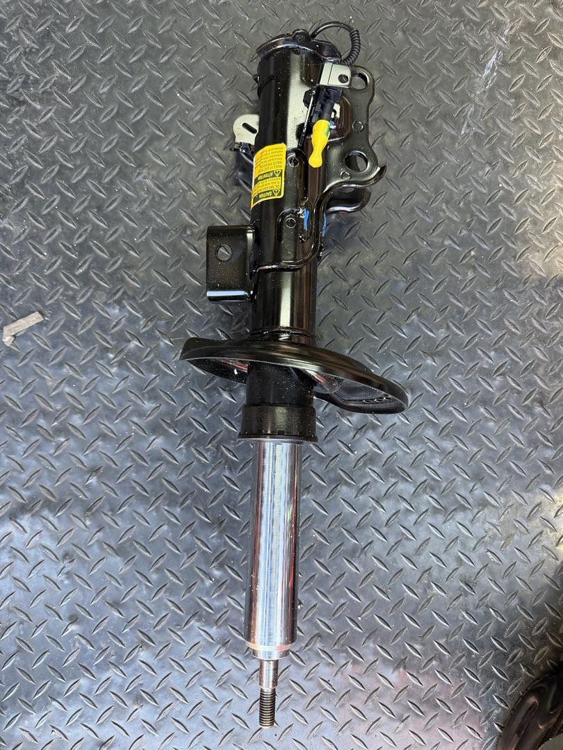23247462 | 14-17 Cadillac CTS front Suspension strut front driver side