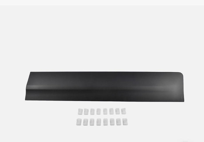 84062217 | 17-25 Cadillac XT5 REAR RIGHT DOOR LOWER MOLDING TRIM PANEL