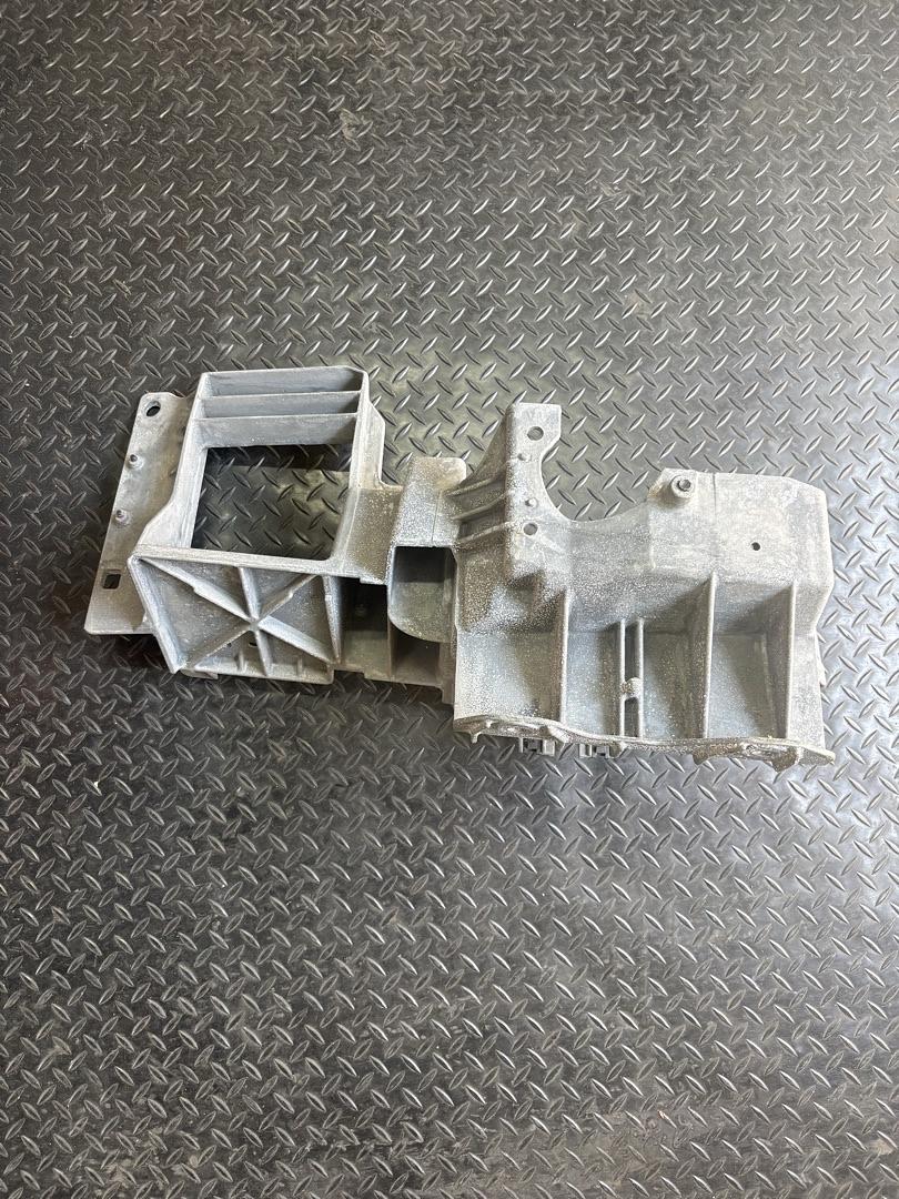 GM# 99-06 GMC Sierra Steering Column Dash Support Bracket