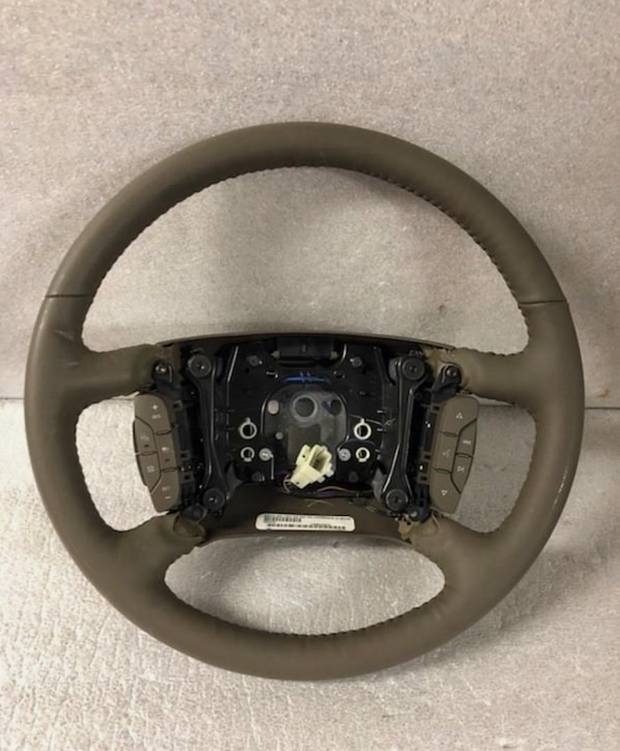 GM# 2006 Cadillac DTS Leather Steering Wheel Cashmere OEM