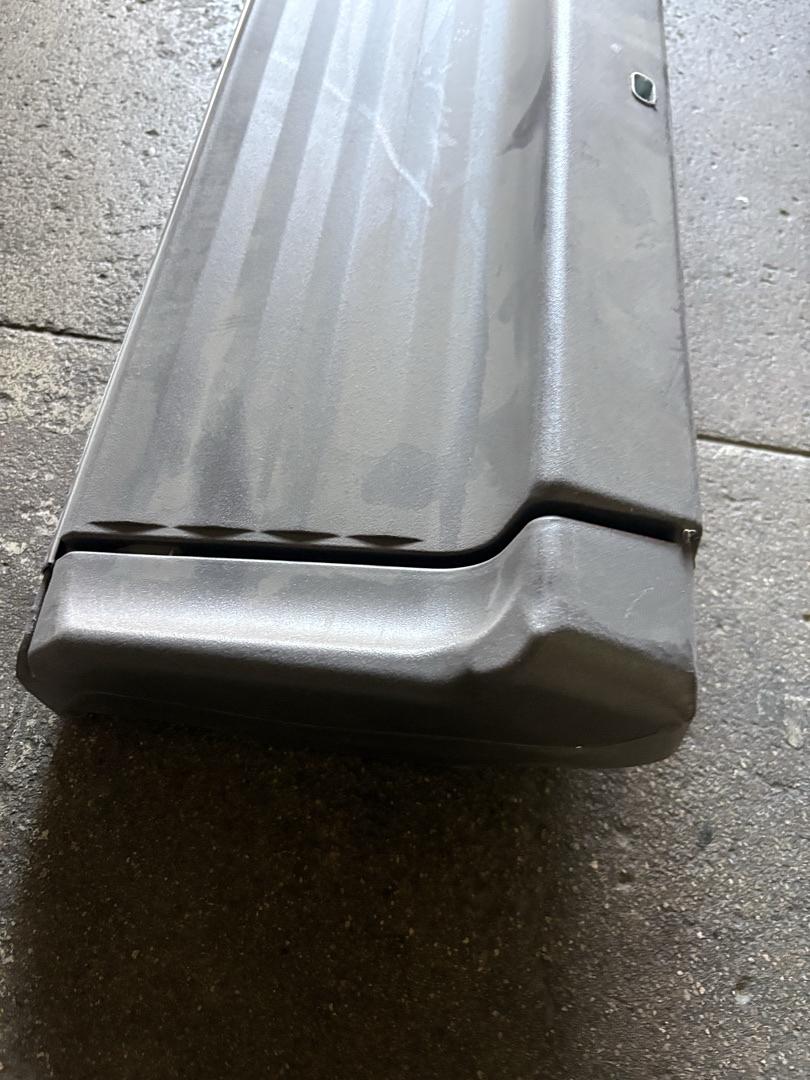 89045609 | 05-06 Cadillac Escalade Running Board