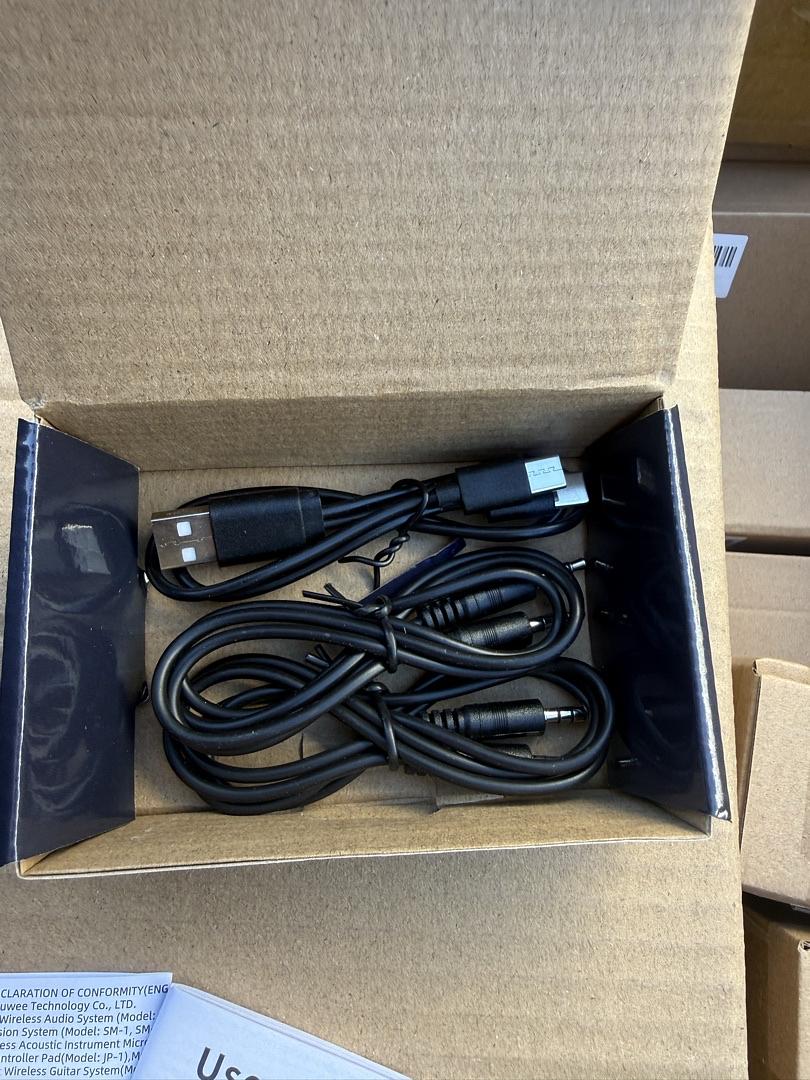 SKY MONITOR WIRELESS IN-EAR TRANSMISSION SYSTEM