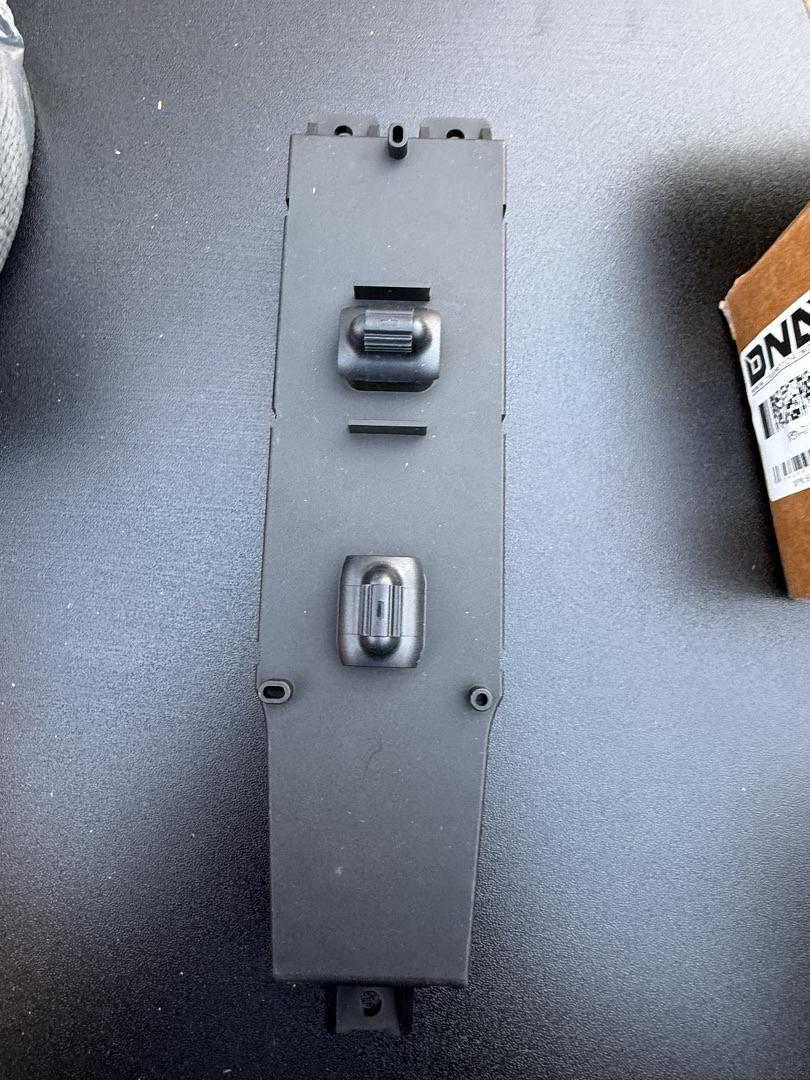 Passenger Side Power Window Control Switch 97-01 Jeep Cherokee