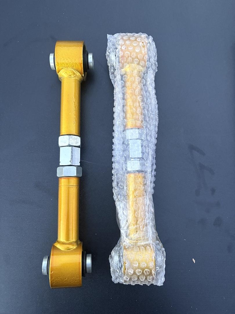 1985-87 Toyota Corolla Rear Adjustable 2 Links (Gold)