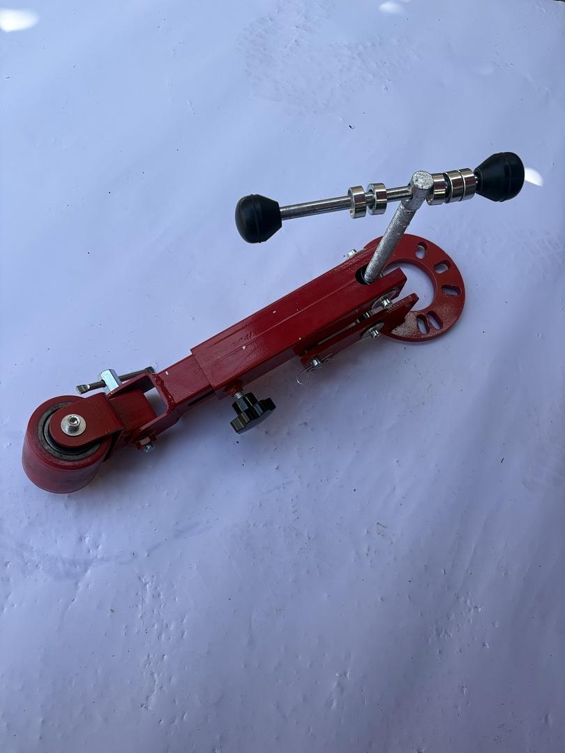 Fender Roller Reforming Extending Tool Heavy Duty Wheel Arch Roller Flaring Former for Automobile Maintenance, Red