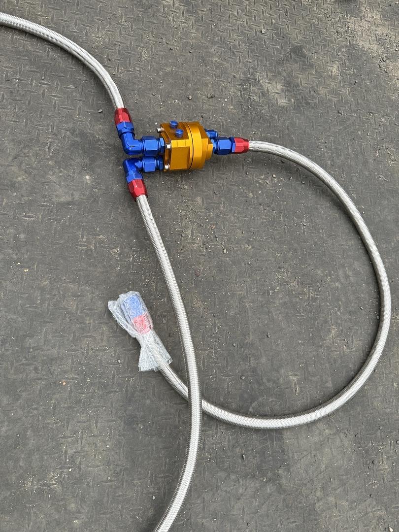 Open Box Universal Oil Filter Relocation kit Male and 3X stainless steel hose