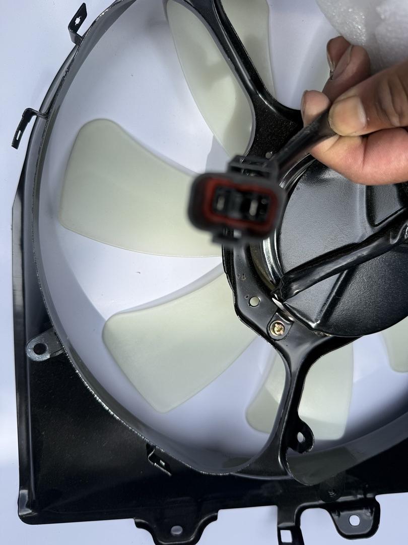 05-10 Honda Odyssey AC Condenser Cooling Fan Assembly