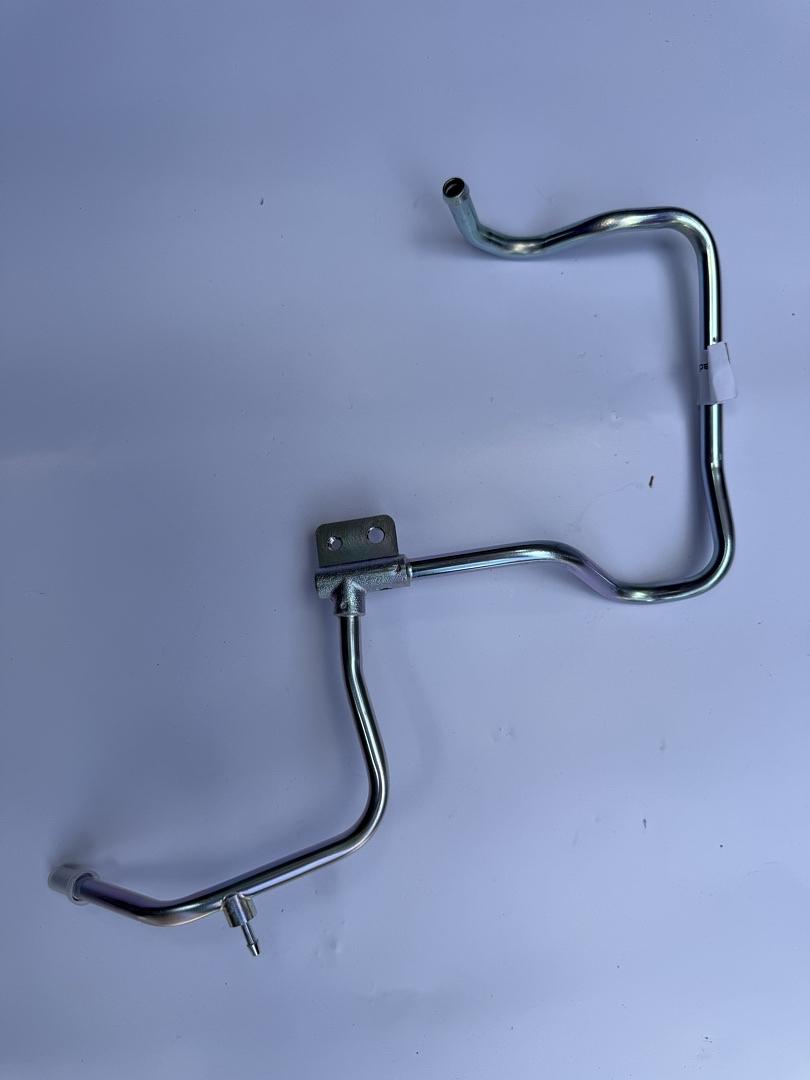 GM Universal Fuel Return Pipe