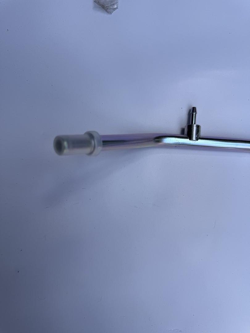 12657041 | GM Universal Fuel Return Pipe