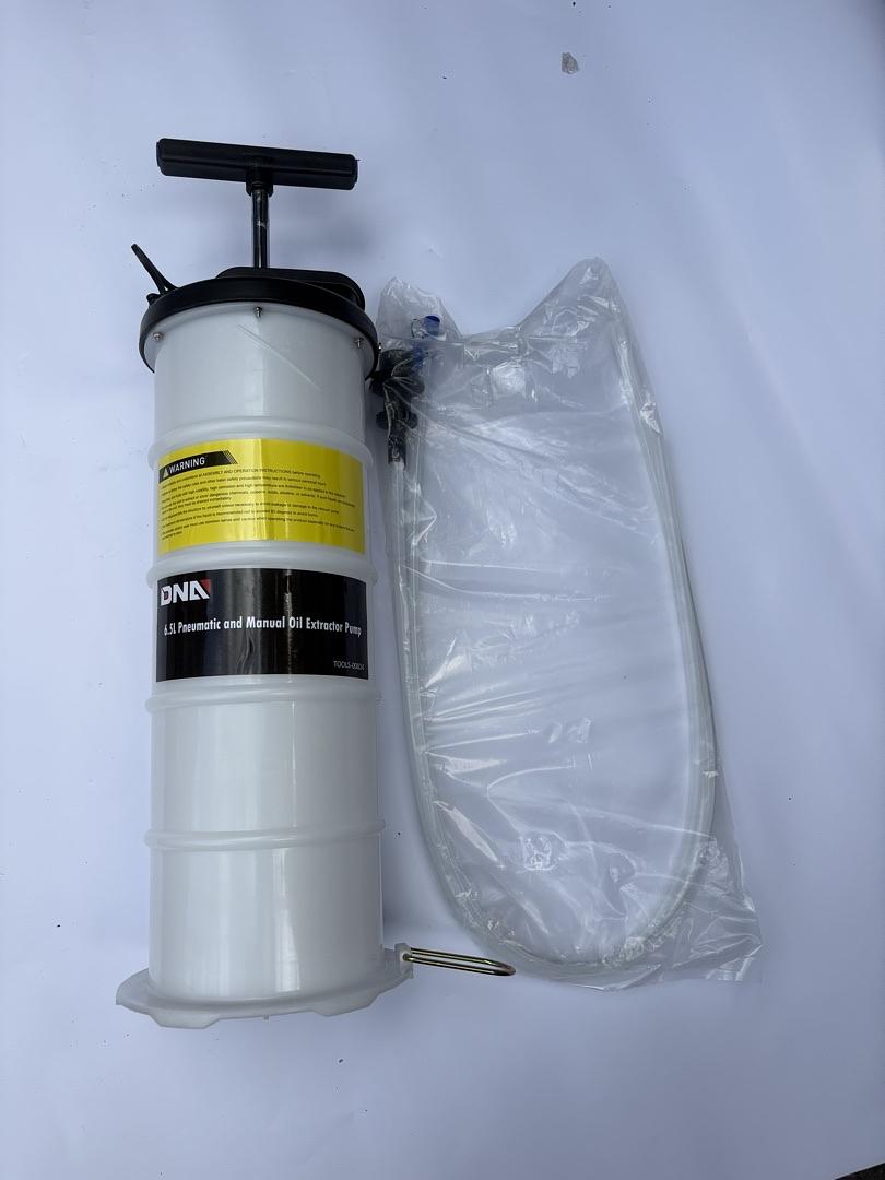6.5L Pneumatic and Manual Oil Extractor Pump Extended Oil Suction Hose A Brake Bleeding Hose for Automotive Fluids Vacuu