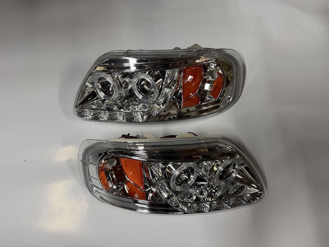 97-03 FORD F-150 FORD F-250 LED DRL HALO PROJECTOR CHROME AMBER