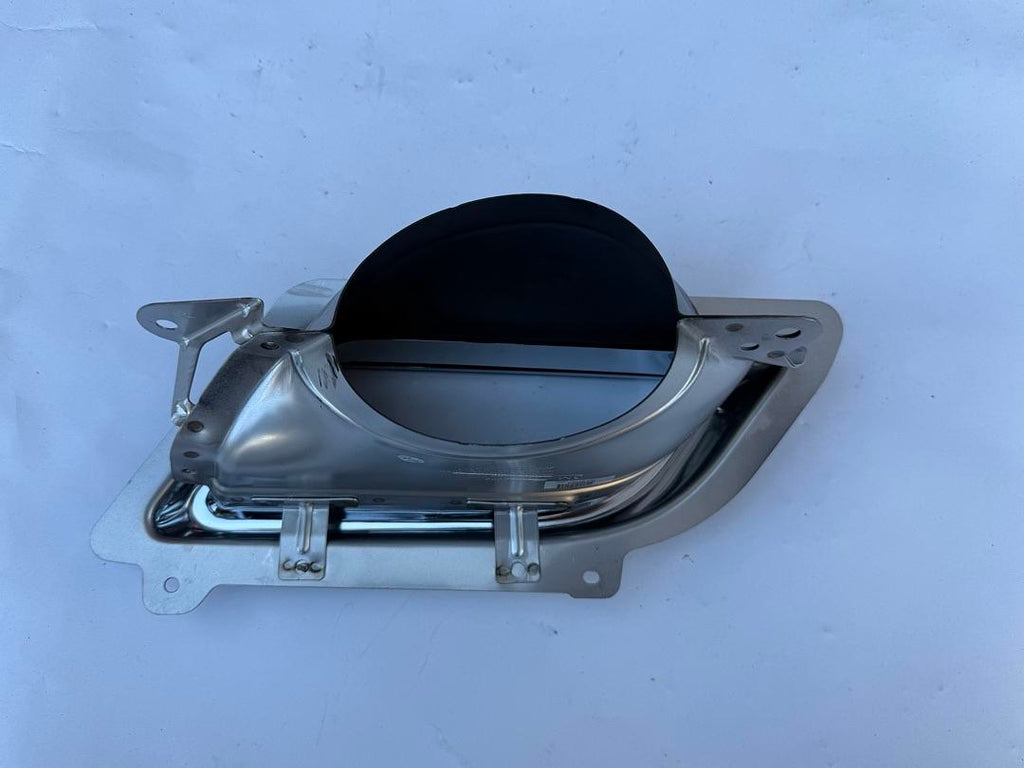 22753150 | 2014- 2016 Cadillac CTS Rear Right Side Exhaust Tip Bezel Sleeve OEM