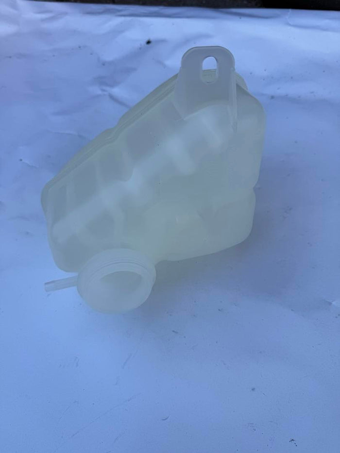 25775252 | Radiator Surge Tank 07-12 gm