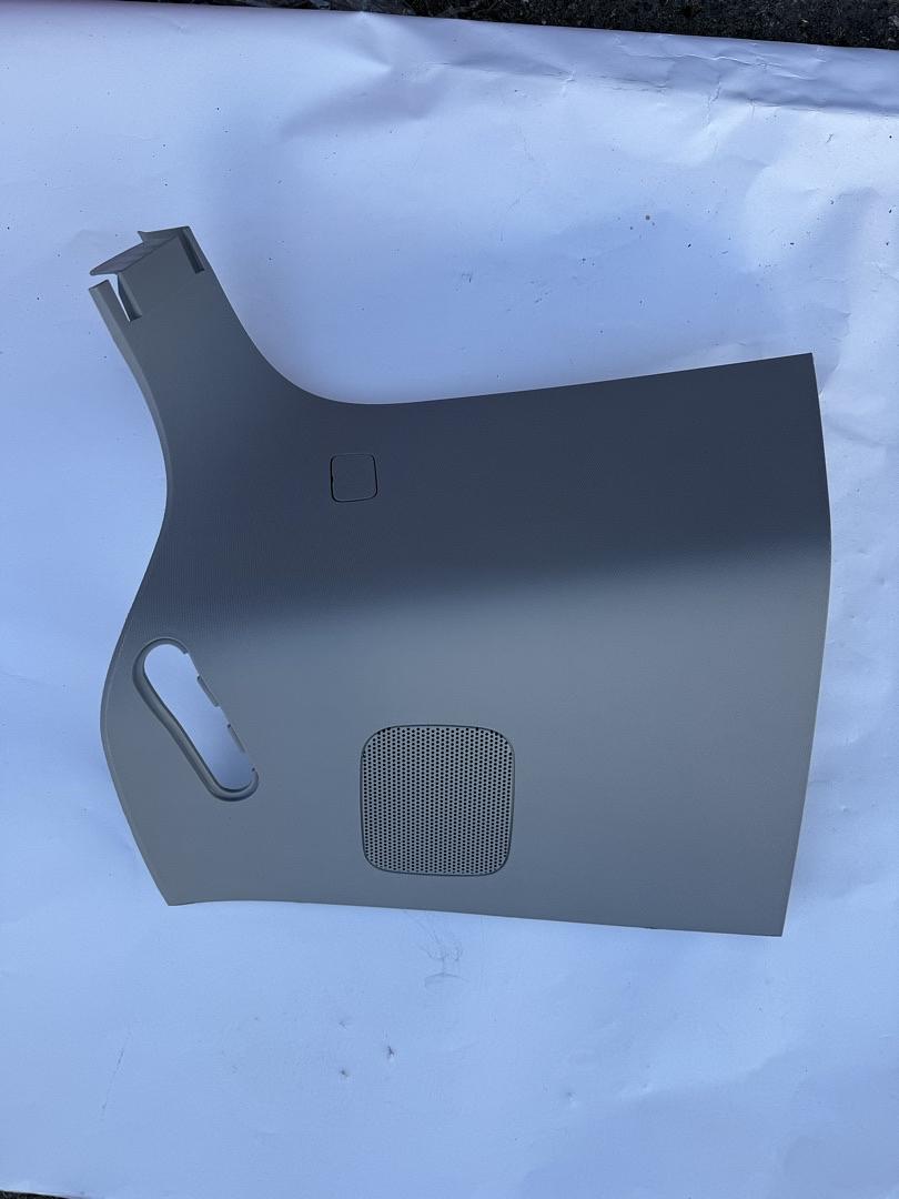 23260179 | 15-20 CADILLAC Escalade Quarter Panel Interior Trim-Upper Qtr Trim