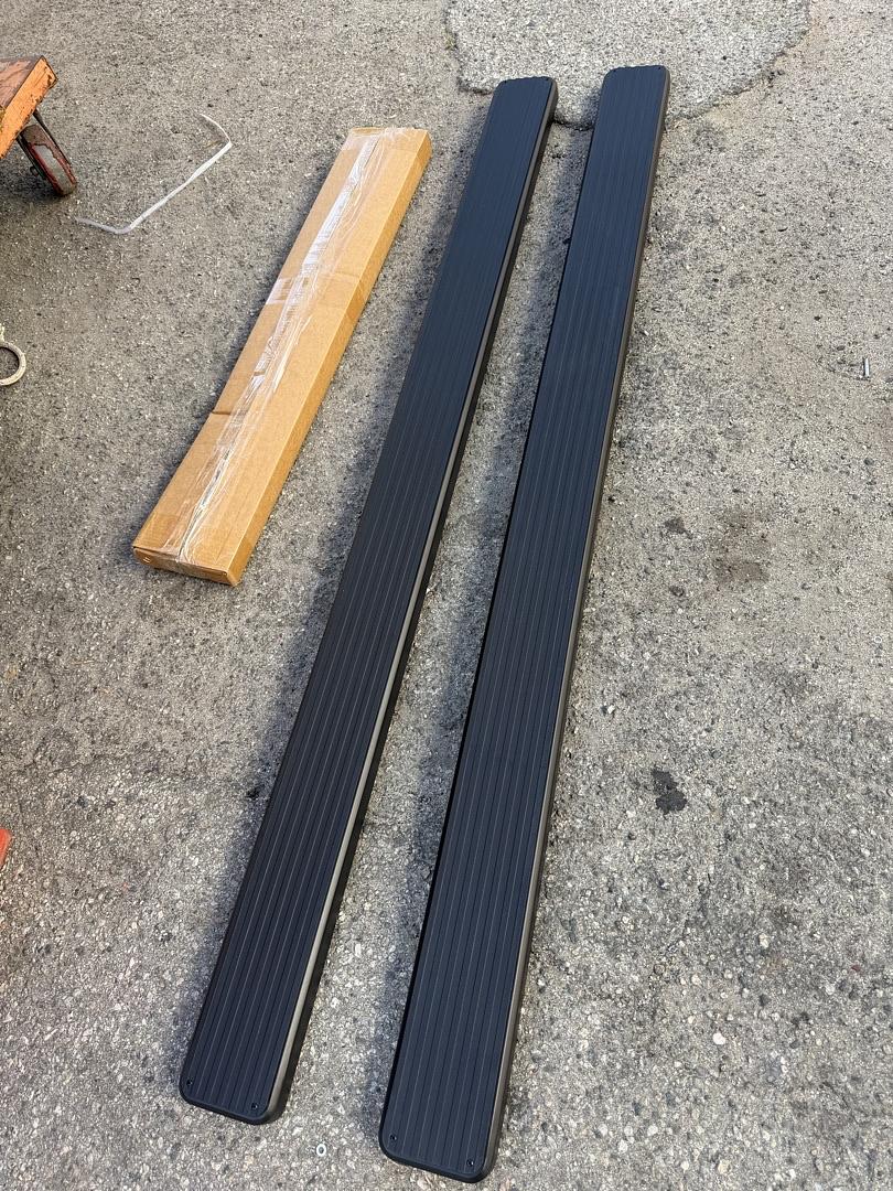 19-25 FORD RANGER SUPER CAB EXTENDED CAB BLACK 5” RUNNING BOARDS