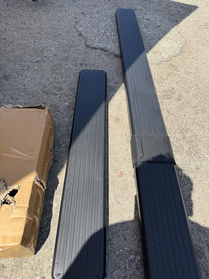 03-26 CHEVY EXPRESS GMC SAVANA BLACK 6” RUNNING BOARD