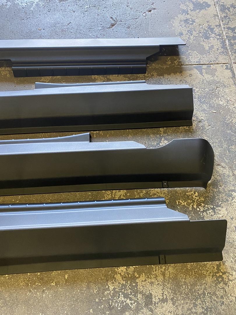 09-18 DODGE RAM 1500 2500 3500 MATTE BLACK TEXTURED ROCKER PANEL SILL PLATE COVER TRIM