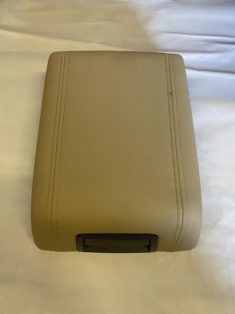 CENTER CONSOLE ARM REST LID LATCH KIT REPLACEMENT BEIGE FOR 04-08 F150 MARK LT, PEBBLE TAN