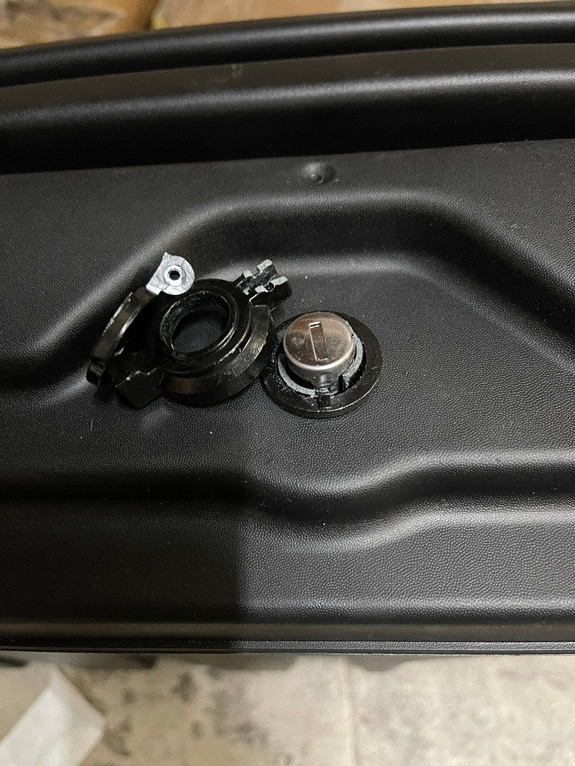 07-20 TOYOTA TUNDRA DRIVER SIDE WHEEL WELL LOCK BOX WITH KEY & MOUNTING HARDWARE COMPATIBLE WITH
