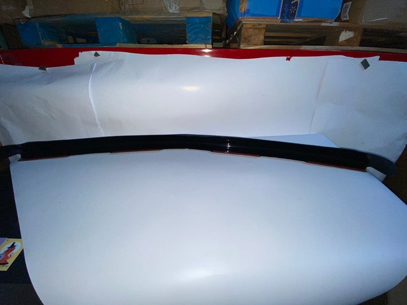 88-98 CHEVY C/K PICKUP HOOD BUG DEFLECTOR GLOSSY BLACK