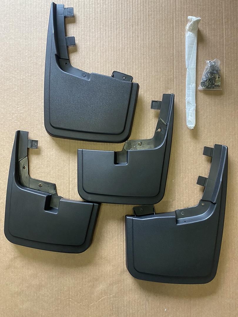 COMPATIBLE WITH 15-18 FORD F-150 ONLY FITS MODELS WITHOUT OEM WHEEL LIP MOULDING