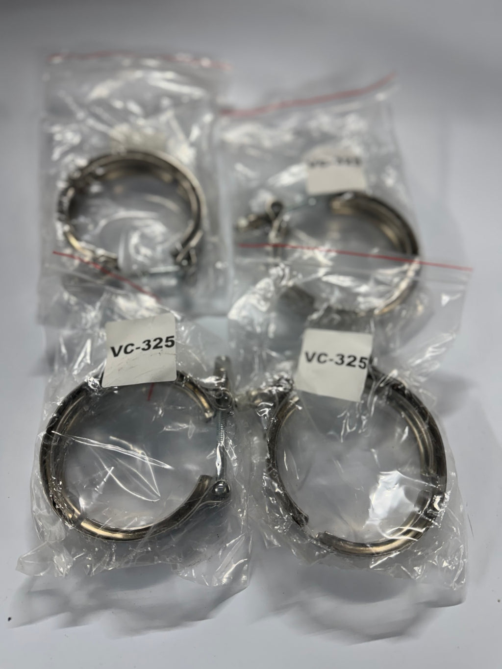 VC-325 V-band clamps, 4-piece pack, original product photo 4