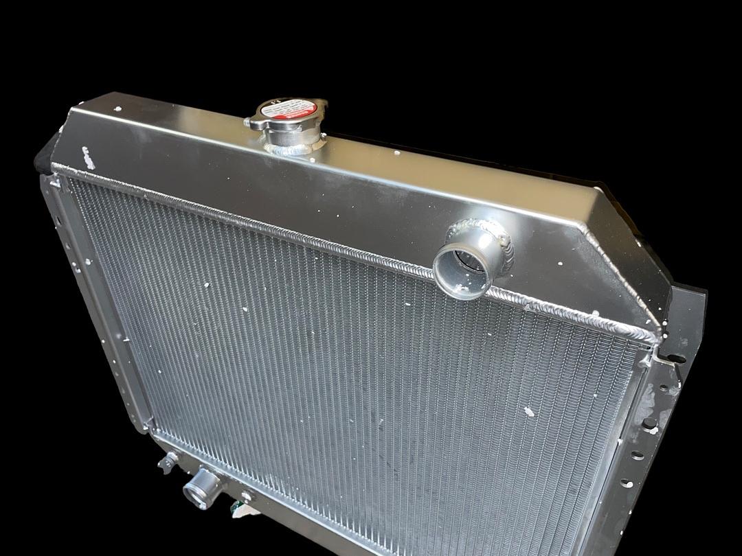 CHAMPION RACING 2 ROW ALUMINUM RADIATOR 1968 - 79 FORD F-SERIES TRUCKS RA-F10068-2