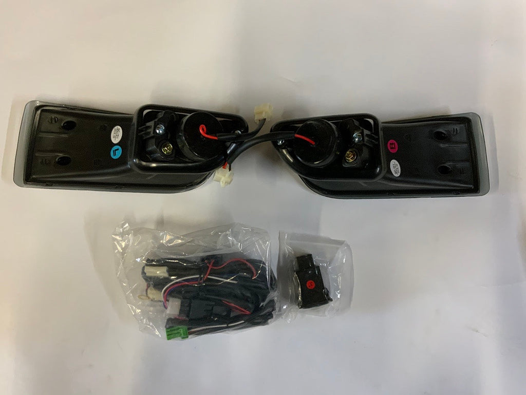 FRONT BUMPER SMOKED FOG LIGHTS ENHANCE VISIBILITY COMPATIBLE WITH 05-10 SCION TC, PARACHOQUE DELANTERO LUZ ANTINIEBLA AHUMADO FL-ZTL-153-SM