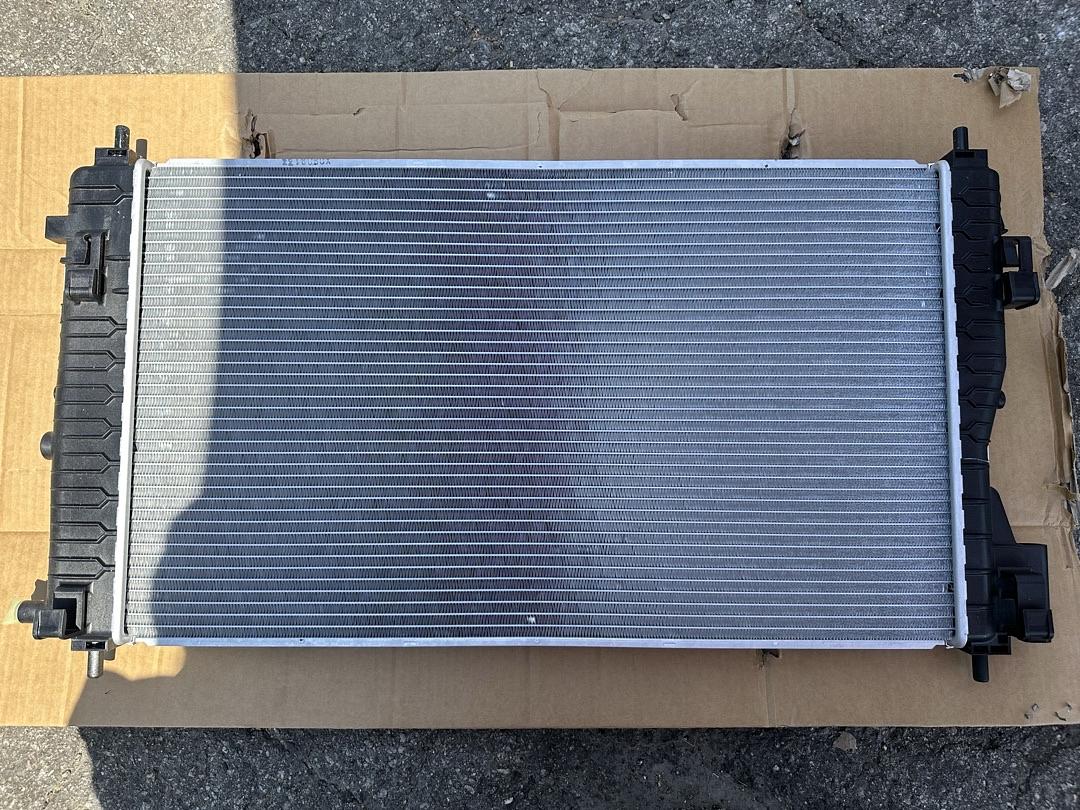 22809072 | 14-17 BUICK REGAL RADIATOR OEM 22809072