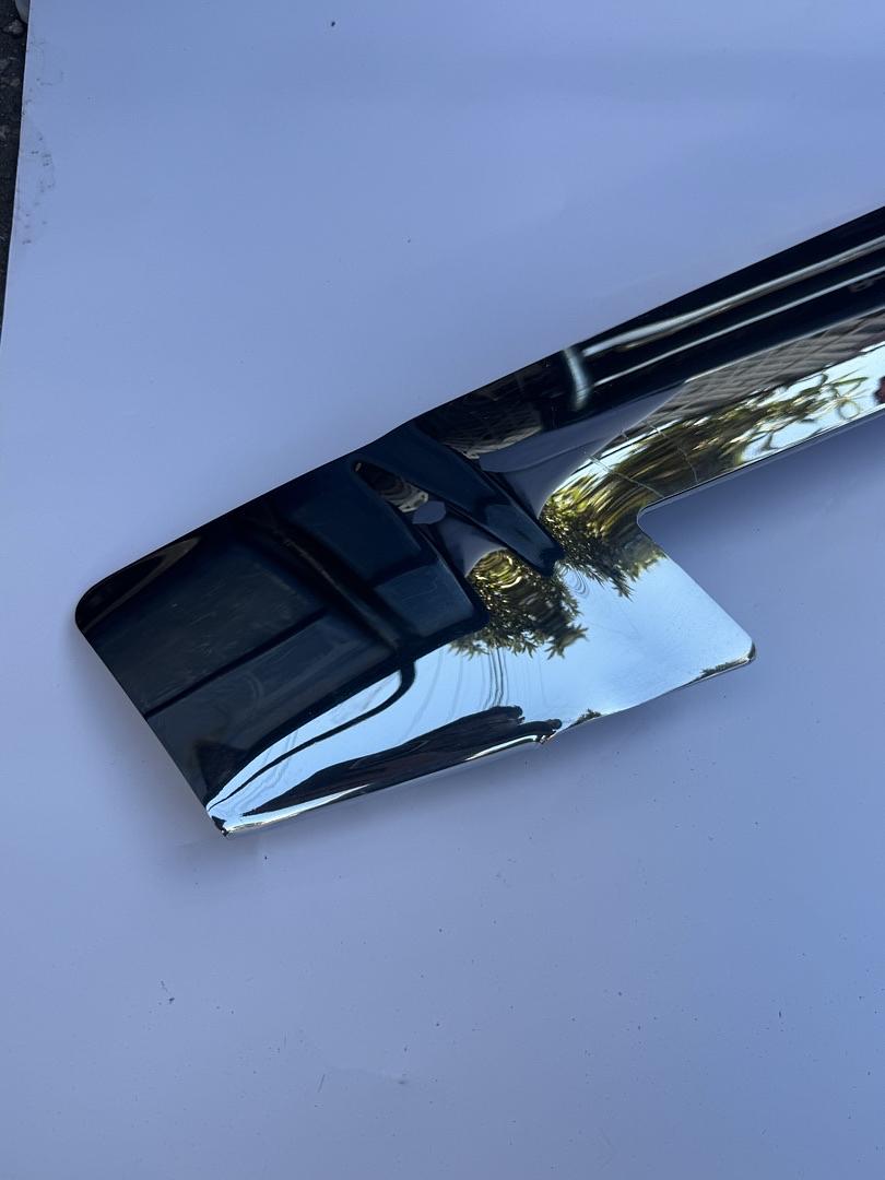 19172571 | 2007 cadillac escalade Molded Hood Protector,Material:Chrome