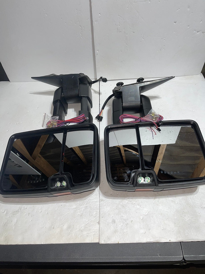 Towing Mirrors For Chevy Silverado / Tahoe / Suburban / GMC Sierra / Yukon / Yukon XL For 1999 To 2002