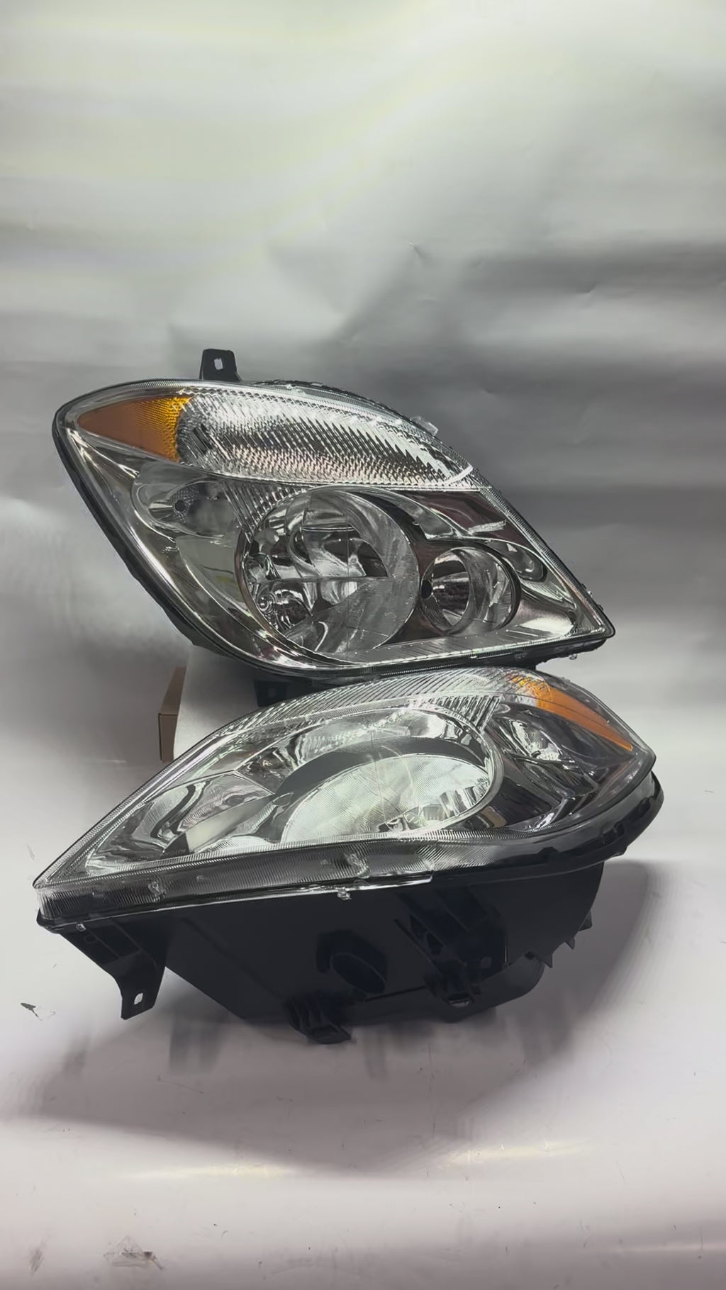 HL-OH-SPTR07-CH-AM-ASIS 07-13 Dodge Freightliner / Mercedes Benz Sprinter Chrome Amber Headlights Left Side Loose Housing