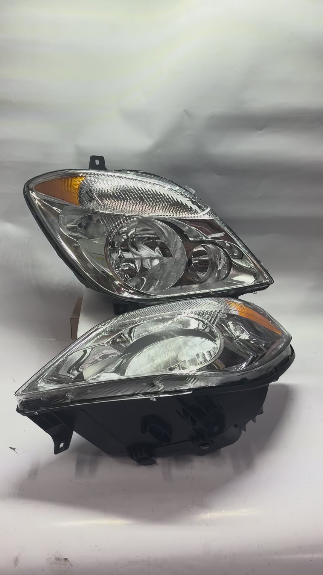 HL-OH-SPTR07-CH-AM-ASIS 07-13 Dodge Freightliner / Mercedes Benz Sprinter Chrome Amber Headlights Left Side Loose Housing