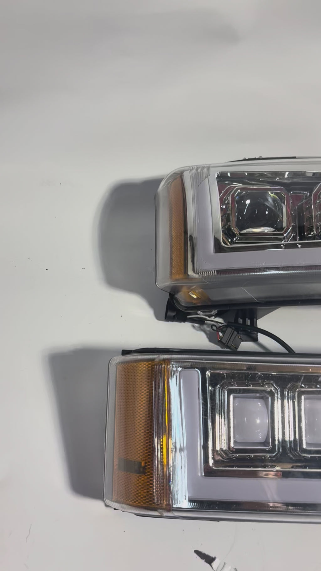 HL-HP8-CSIL03-4P-CH-AM-ASIS 03-06 Chevy Silverado Chrome Amber Fully LED Halogen Headlights Loose Housing