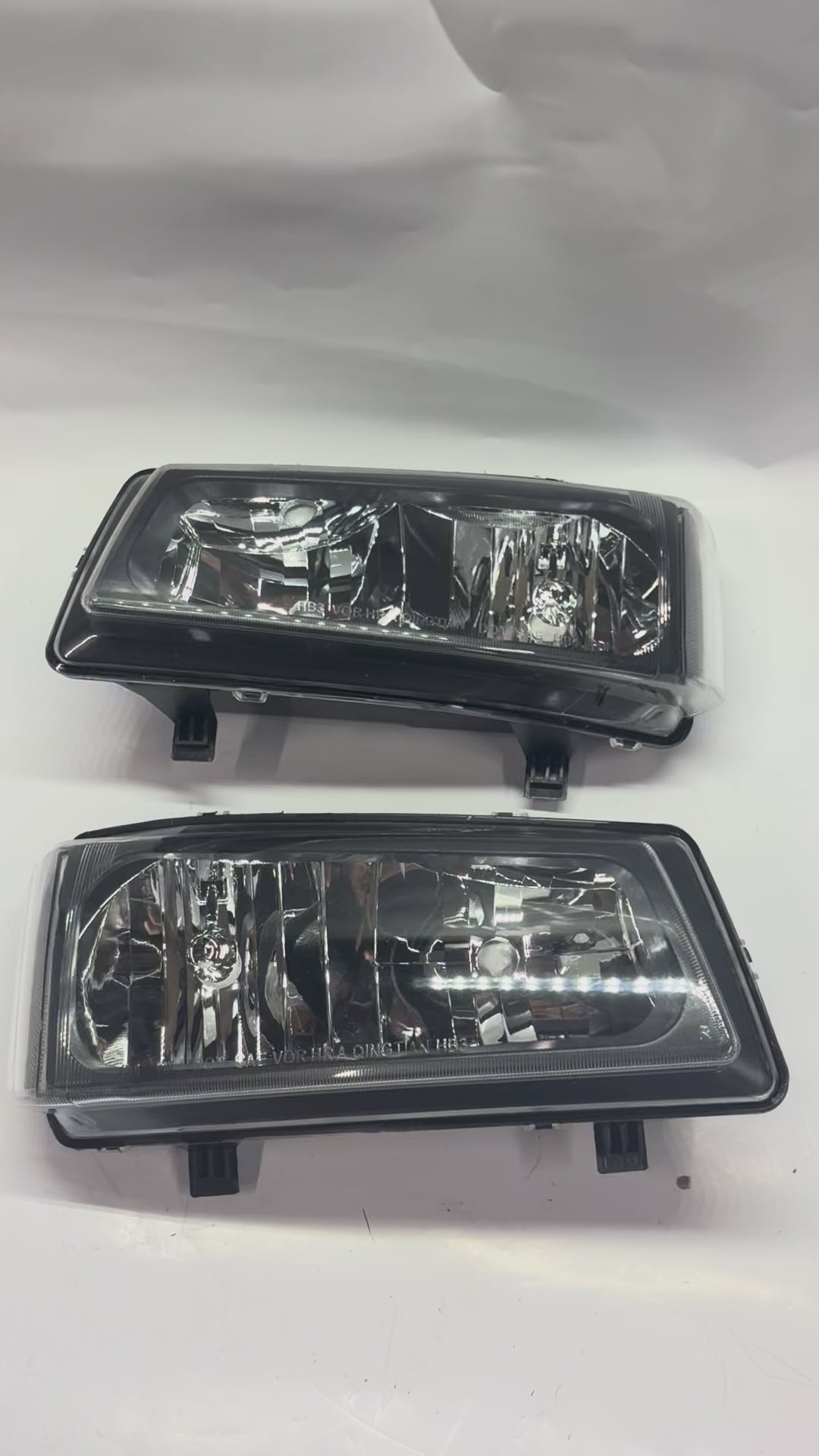 03-06 CHEVY SILVERADO TOPS ONLY BLACK CLEAR HEADLIGHTS