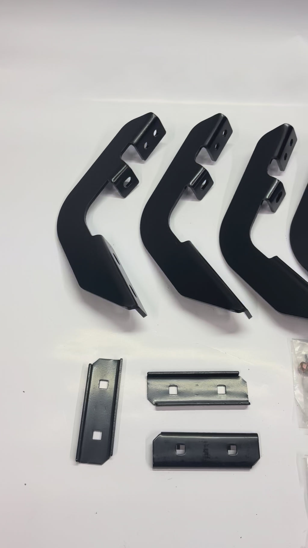 95-04 Toyota Tacoma 6pcs w/ hardware and sliders New Iboard Style Running Boards Brackets