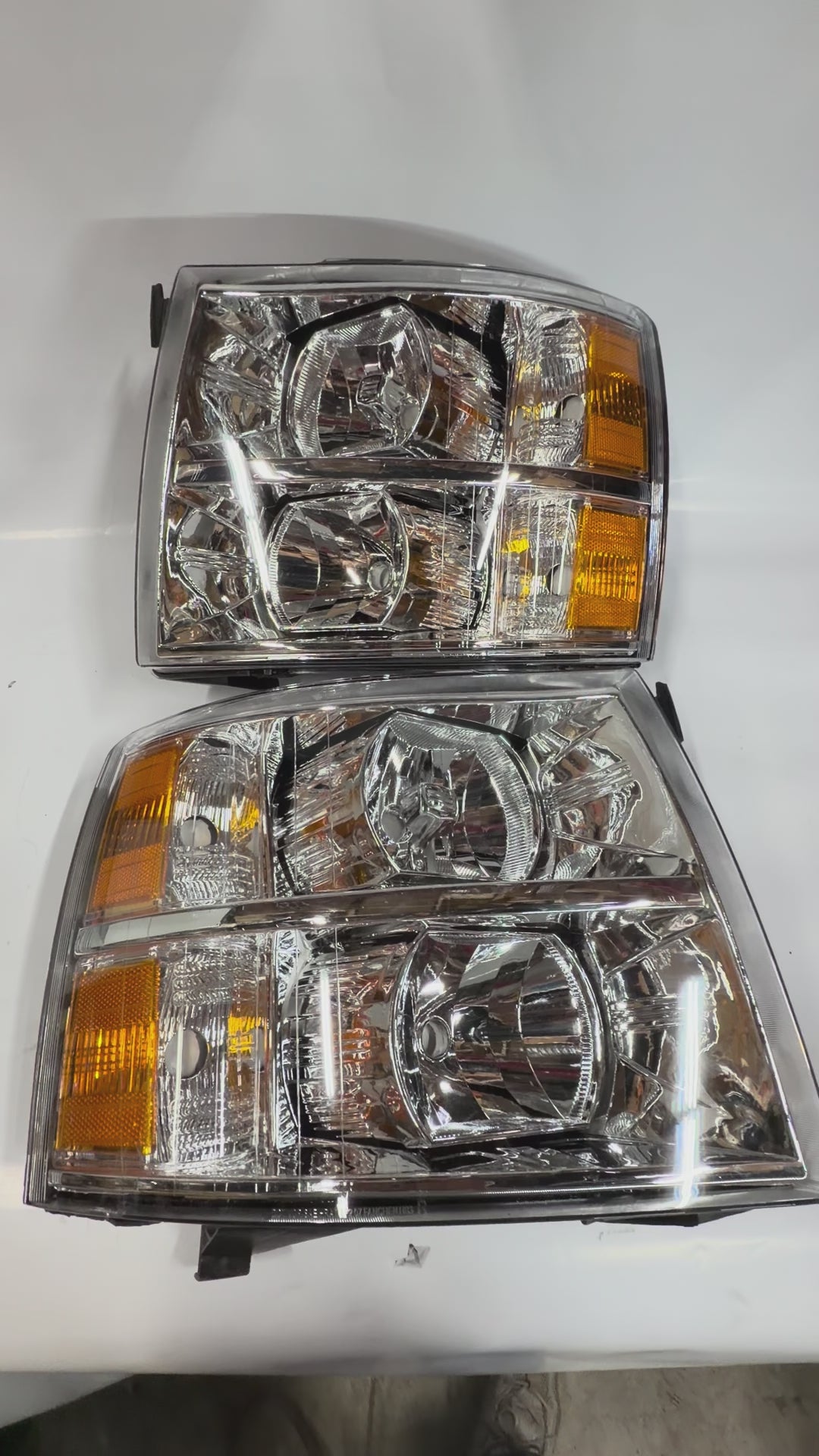 CHEVY SILVERADO CHROME AMBER HEADLIGHTS FOR 2007 TO 2013