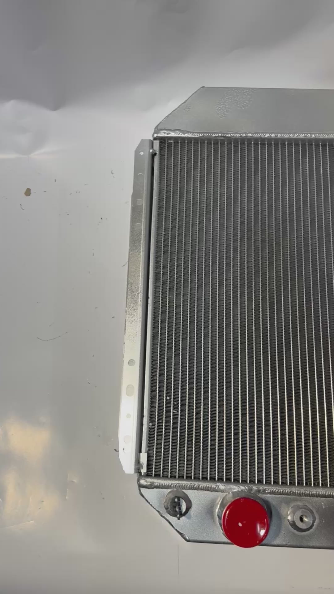 CHAMPION RACING 2 ROW ALUMINUM RADIATOR 1968 - 79 FORD F-SERIES TRUCKS RA-F10068-2