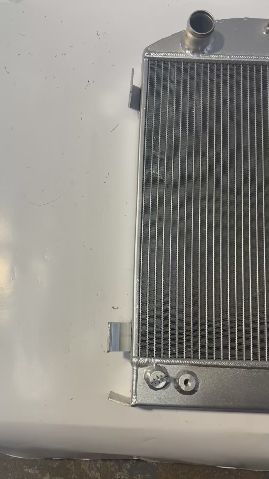 1932 CHEVROLET SBC V8 AT/MT Performance 3-Rows Core Full Aluminum Radiator