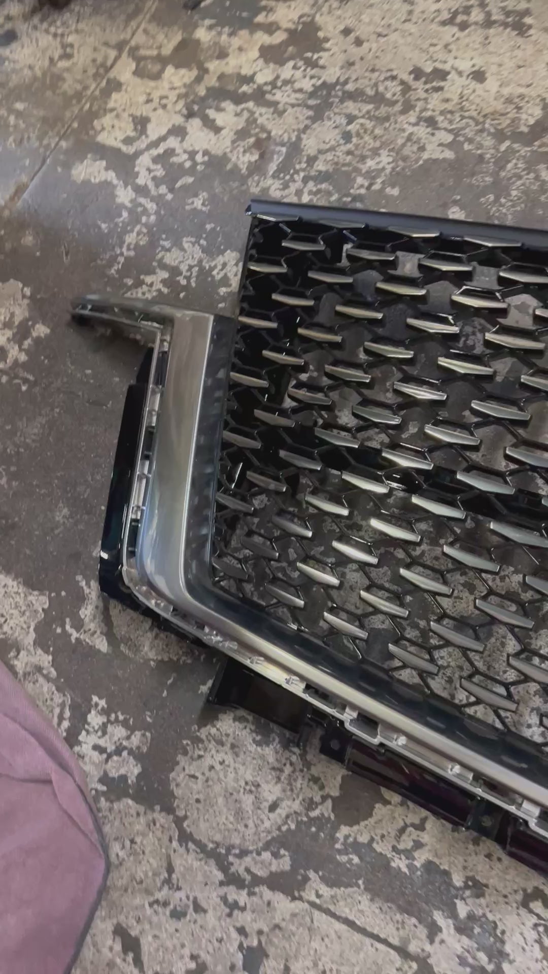 GM grille for 2021-2026 Cadillac Escalade
